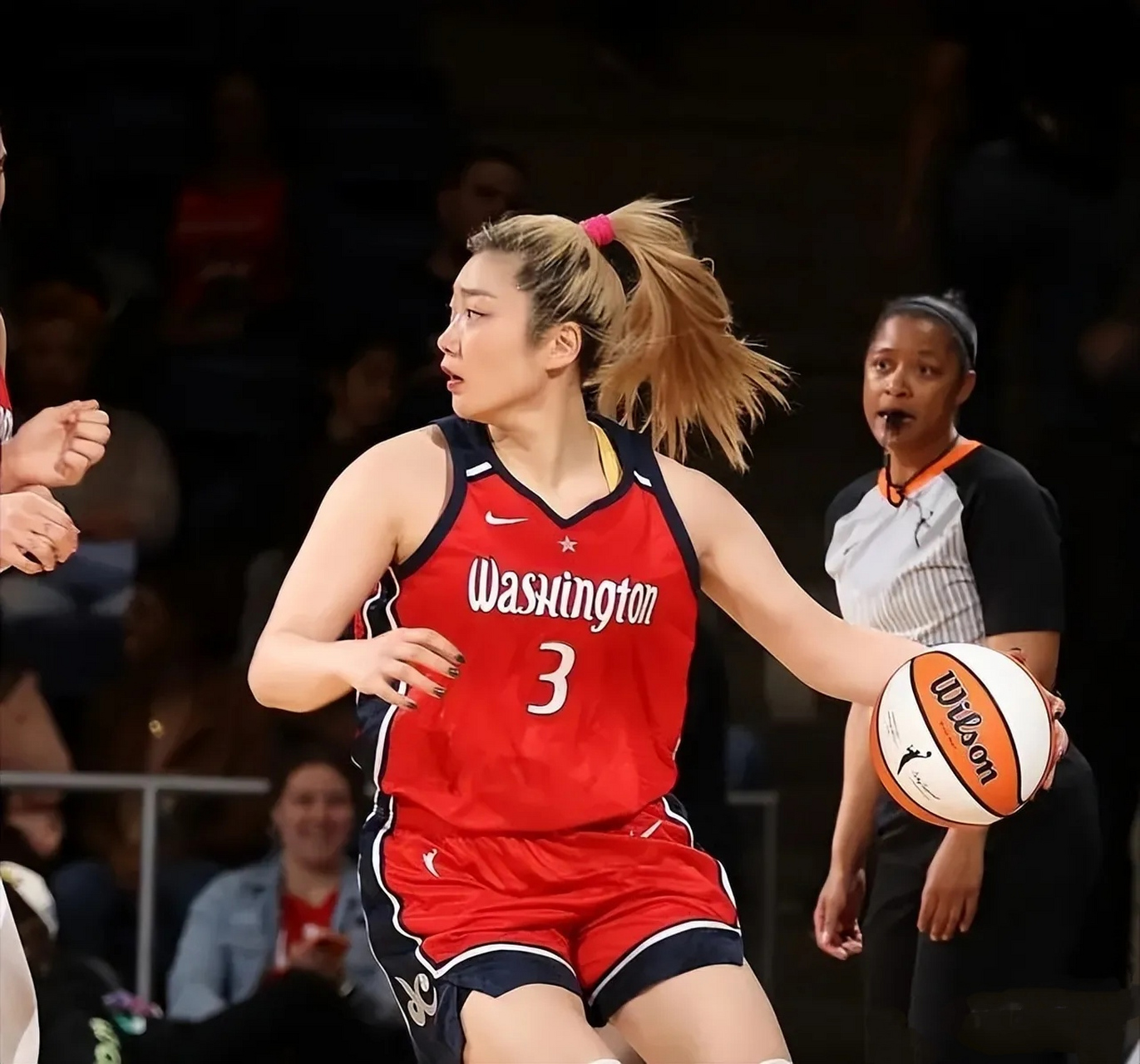 女篮李梦WNBA表现：场均10+3，站稳华盛顿神秘人主力的简单介绍