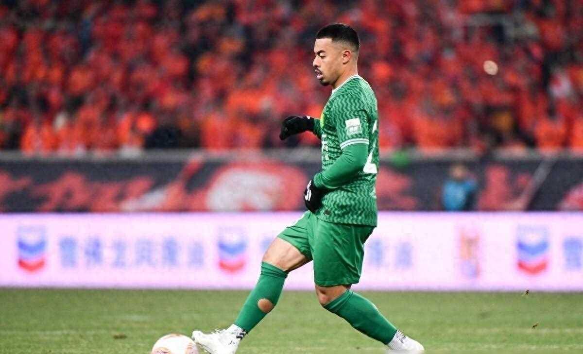 关于足球薪资帽出台，豪门引援受限的信息