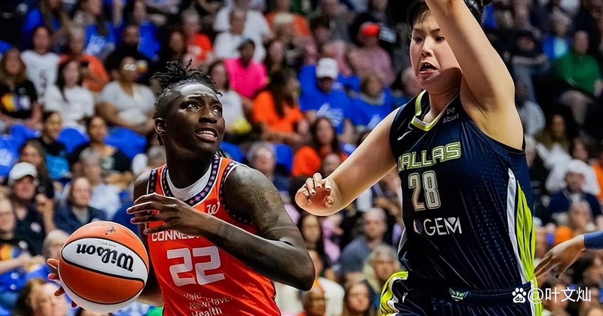 WNBA新星崛起，单场40分创纪录的简单介绍