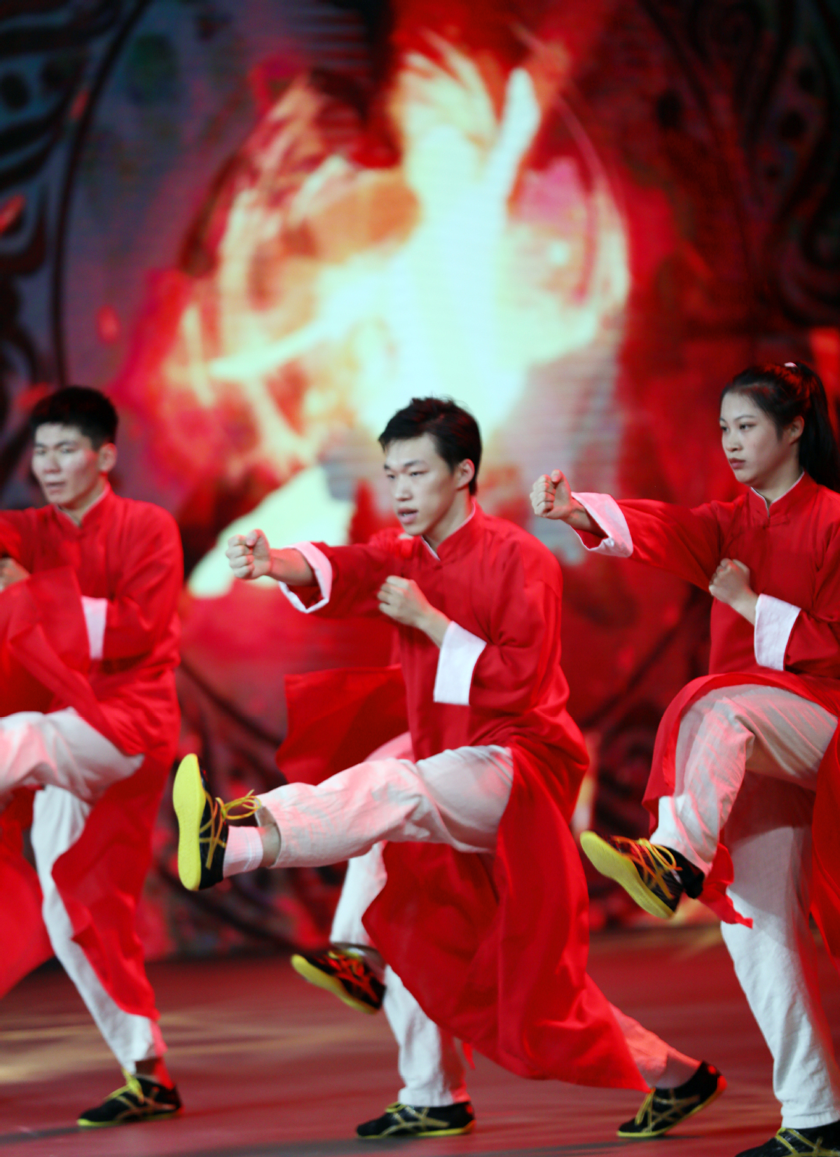 体育非遗项目展示：传统武术显魅力 