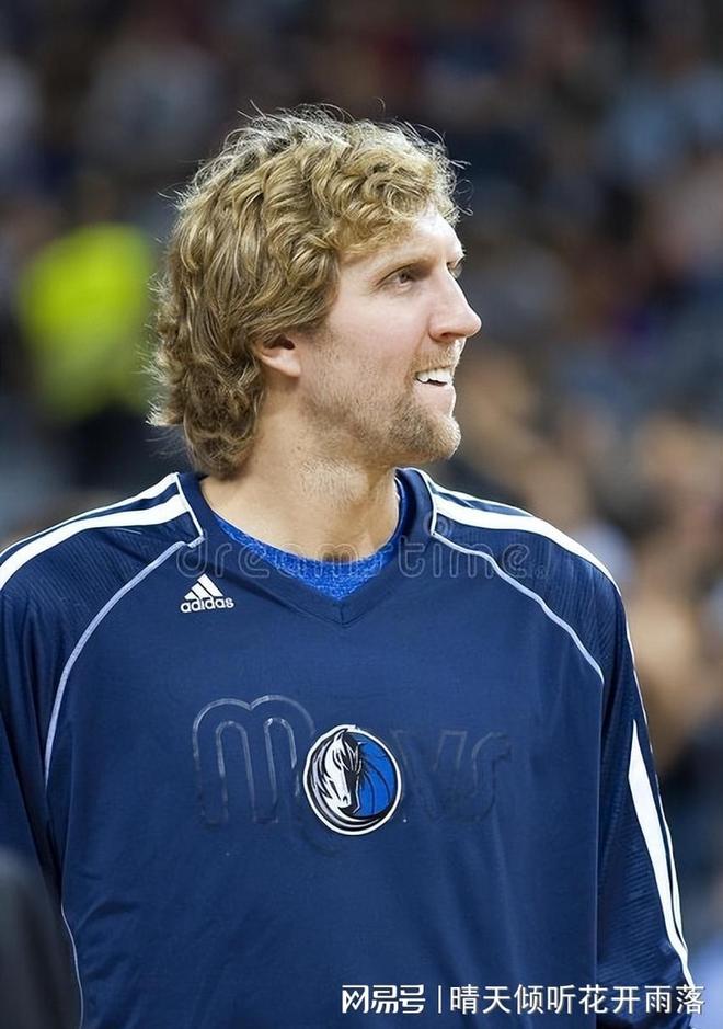 诺维茨基雕像揭幕，独行侠永久致敬传奇的简单介绍